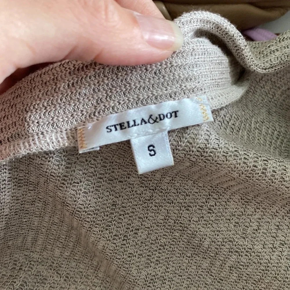 Stella & Dot double v sweater size small - Picture 8 of 13